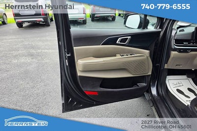 2025 Kia Carnival MPV LXS