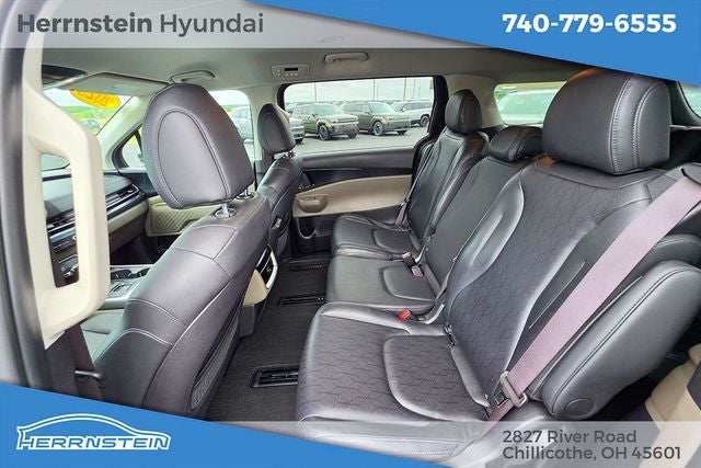 2025 Kia Carnival MPV LXS