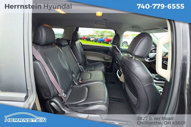 2025 Kia Carnival MPV LXS