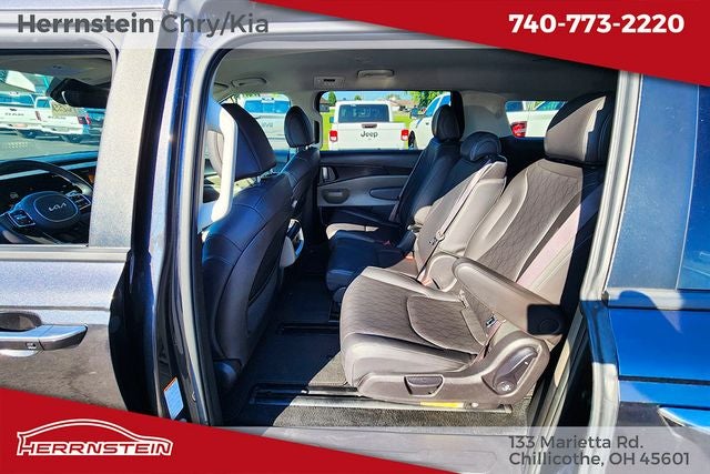 2025 Kia Carnival MPV LXS