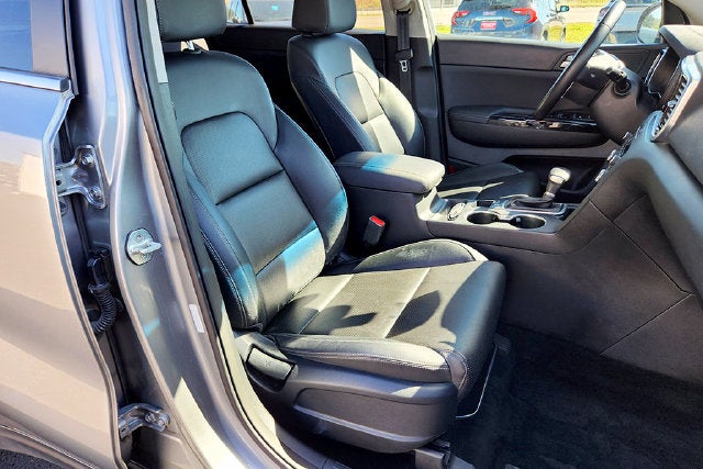 2022 Kia Sportage EX