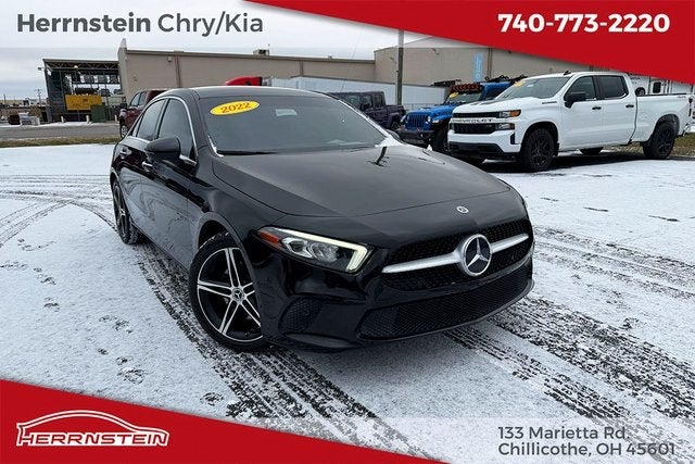 2022 Mercedes-Benz A 220 4MATIC®