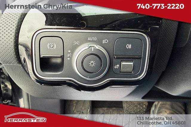 2022 Mercedes-Benz A 220 4MATIC®