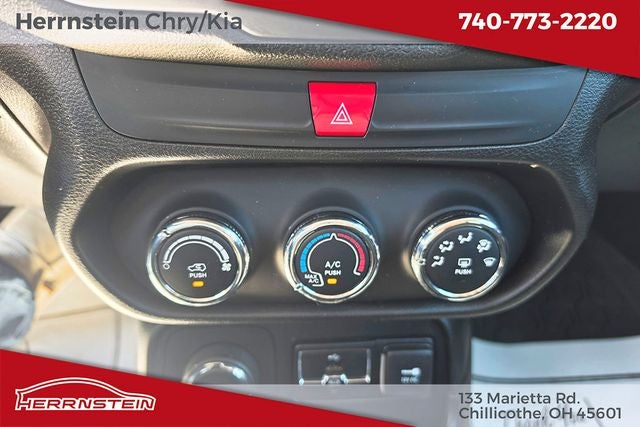 2017 Jeep Renegade Altitude 4x4